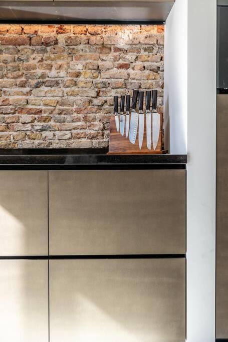 Thebridge29 Boutique Apartment Бреда Екстер'єр фото